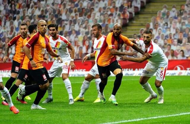 Galatasaray, sahasında Göztepe'yi 3-1 mağlup etti Galatasaray, sahasında Göztepe'yi 3-1 mağlup etti