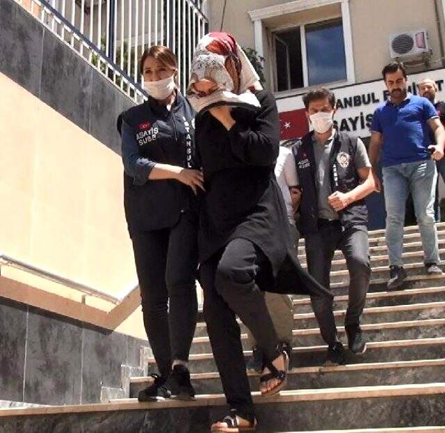 Katil zanlısının 8 parçaya böldüğü cansız beden için poşet almaya gittiği anlar ortaya çıktı