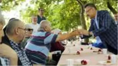 Kurban Bayramı'nda kısıtlama olmayacak ancak kalabalık bayram ziyaretleri denetlenebilir Kurban Bayramı'nda kısıtlama olmayacak ancak kalabalık bayram ziyaretleri denetlenebilir