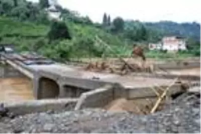 Rize'de 91 yılın yağış rekoru kırıldı