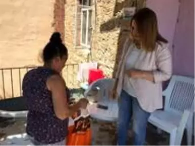 Tunceli'de bin 500 çocuğa bayram hediyesi Tunceli'de bin 500 çocuğa bayram hediyesi