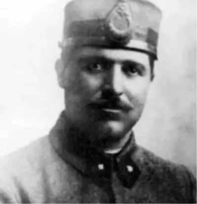 42'nci alayın kurucusu Hüseyin Avni Alparslan'ın mezarı 100'üncü yılına hazırlanıyor 42'nci alayın kurucusu Hüseyin Avni Alparslan'ın mezarı 100'üncü yılına hazırlanıyor