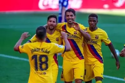 Barcelona, Alaves'i 5-0 yenerek La Liga'da sezonu galibiyetle tamamladı Barcelona, Alaves'i 5-0 yenerek La Liga'da sezonu galibiyetle tamamladı