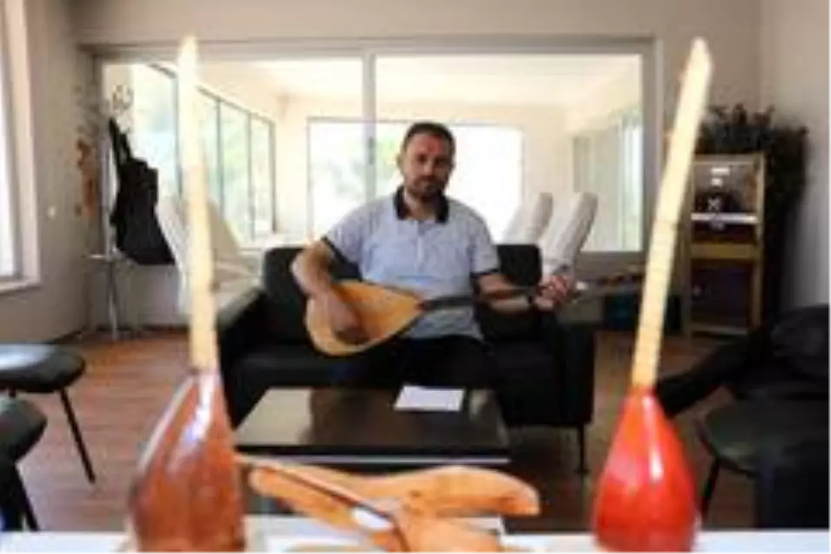 Galerici ozandan ikinci el araç alıp satanlara sazlı sözlü tepki