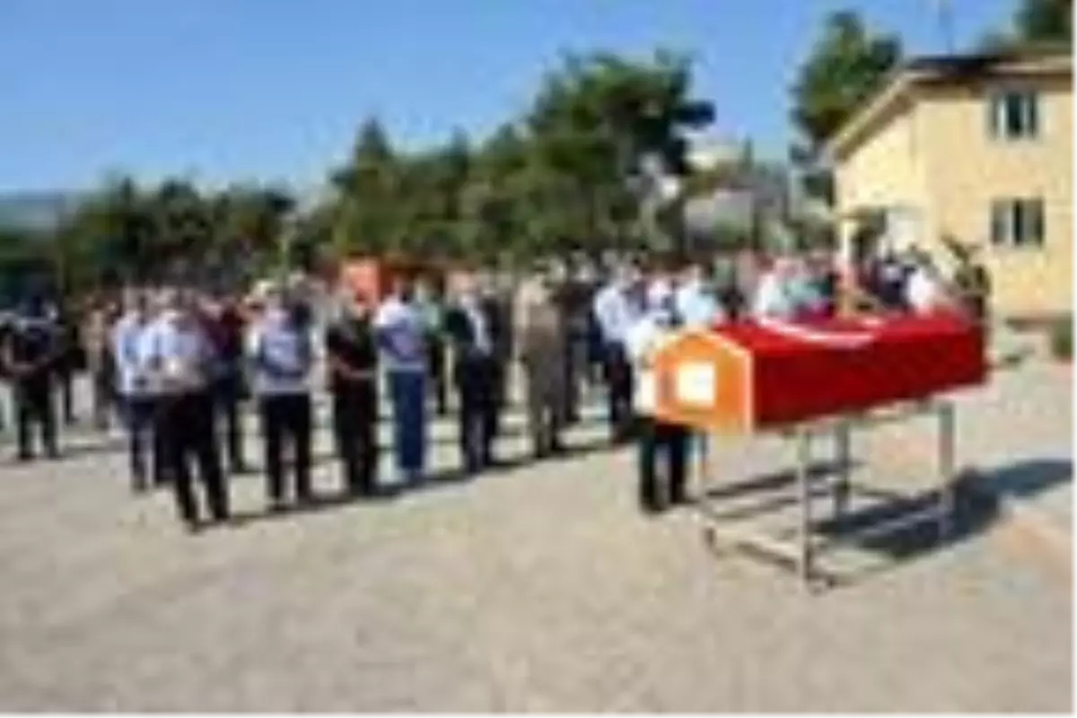 Mide küçültme ameliyatı olan uzman çavuş, hayatını kaybetti