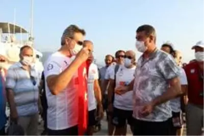 Milli yüzücüler Mersin'den KKTC'ye yüzmeye başladı Milli yüzücüler Mersin'den KKTC'ye yüzmeye başladı