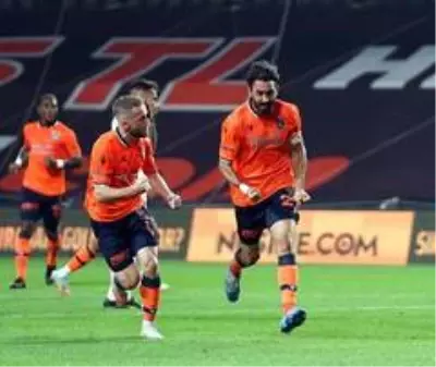 Süper Lig: Medipol Başakşehir: 1 Kayserispor: 0 (İlk yarı) Süper Lig: Medipol Başakşehir: 1 Kayserispor: 0 (İlk yarı)