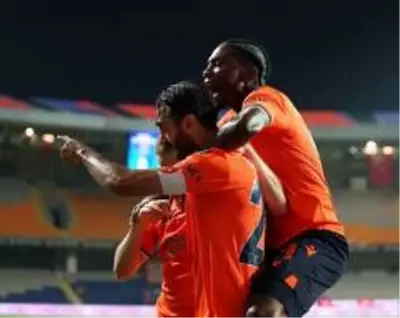 Süper Lig: Medipol Başakşehir: 1 Kayserispor: 0 (İlk yarı) Süper Lig: Medipol Başakşehir: 1 Kayserispor: 0 (İlk yarı)