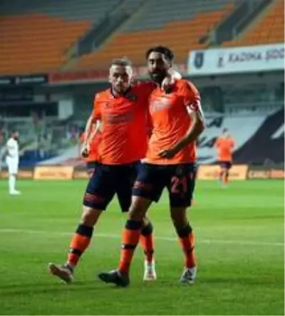 Süper Lig: Medipol Başakşehir: 1 Kayserispor: 0 (İlk yarı) Süper Lig: Medipol Başakşehir: 1 Kayserispor: 0 (İlk yarı)