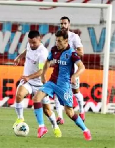 Son dakika spor: Süper Lig: Trabzonspor: 3İttifak Holding Konyaspor: 4 (Maç sonucu) Son dakika spor: Süper Lig: Trabzonspor: 3İttifak Holding Konyaspor: 4 (Maç sonucu)