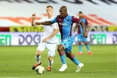 Trabzonspor, Süper Lig'in 33. haftasında İttifak Holding Konyaspor'a 4-3 mağlup oldu Trabzonspor, Süper Lig'in 33. haftasında İttifak Holding Konyaspor'a 4-3 mağlup oldu