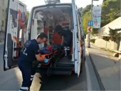 Bacağından vuruldu, sürünerek otobüs durağına geldi Bacağından vuruldu, sürünerek otobüs durağına geldi