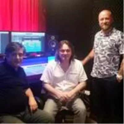 DJ Coşkun Binkanat & Ümit Biriktirir'den "Sorma" DJ Coşkun Binkanat & Ümit Biriktirir'den "Sorma"