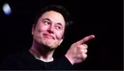 Elon Musk, son dört ay içinde servetini 3 kat artırarak ilk kez zenginler listesinde ilk 10'a girdi