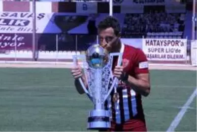 Hatayspor şampiyonluk kupasını aldı