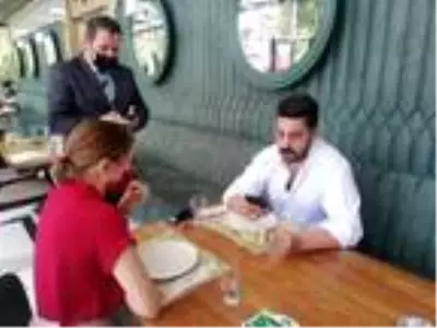 Koronavirüs ile 'temassız menü' uygulaması arttı Koronavirüs ile 'temassız menü' uygulaması arttı