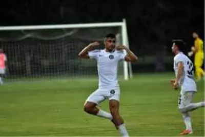 Manisa FK, İnegöl'ü rahat geçti, yarı finale yükseldi Manisa FK, İnegöl'ü rahat geçti, yarı finale yükseldi