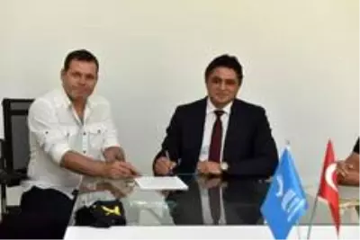 Aliağaspor FK'da teknik direktör Hakan Şapçı oldu Aliağaspor FK'da teknik direktör Hakan Şapçı oldu