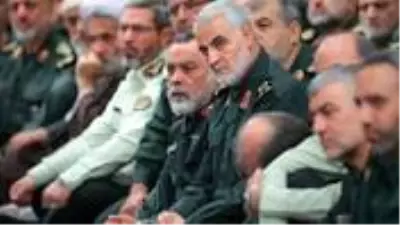 İran dini lideri Hamaney'den ABD'ye Süleymani göndermesi: Kesinlikle karşılık verilecek İran dini lideri Hamaney'den ABD'ye Süleymani göndermesi: Kesinlikle karşılık verilecek