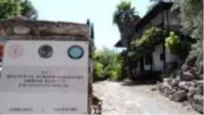 Priene Antik Kenti'nin 'tarihi kazı evi' de ilgi çekiyor Priene Antik Kenti'nin 'tarihi kazı evi' de ilgi çekiyor