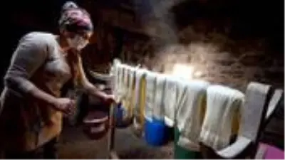 Asırlık lezzet çeçil peyniri geleneksel yöntemlerle üretilmeye devam ediyor Asırlık lezzet çeçil peyniri geleneksel yöntemlerle üretilmeye devam ediyor