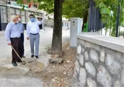 Başkan Yılmaz, Akif amcaya misafir oldu Başkan Yılmaz, Akif amcaya misafir oldu