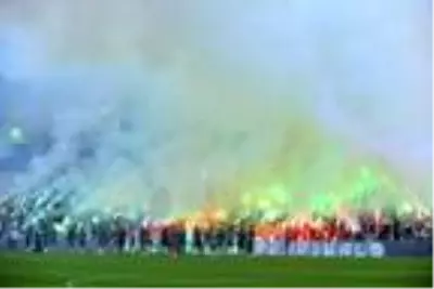 Bursaspor'dan taraftarlı antrenman (TEKRAR) Bursaspor'dan taraftarlı antrenman (TEKRAR)