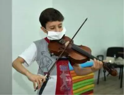 Esenyurt Belediyesi Kültür Akademisi Yaz Okulu, 25 branşta eğitime başladı Esenyurt Belediyesi Kültür Akademisi Yaz Okulu, 25 branşta eğitime başladı