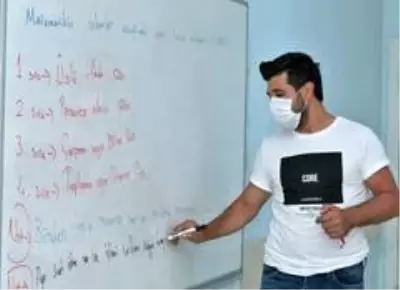 Esenyurt Belediyesi Kültür Akademisi Yaz Okulu, 25 branşta eğitime başladı Esenyurt Belediyesi Kültür Akademisi Yaz Okulu, 25 branşta eğitime başladı