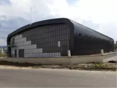 Kartepe İHL Spor Salonu'nun çevre imalatı başladı Kartepe İHL Spor Salonu'nun çevre imalatı başladı