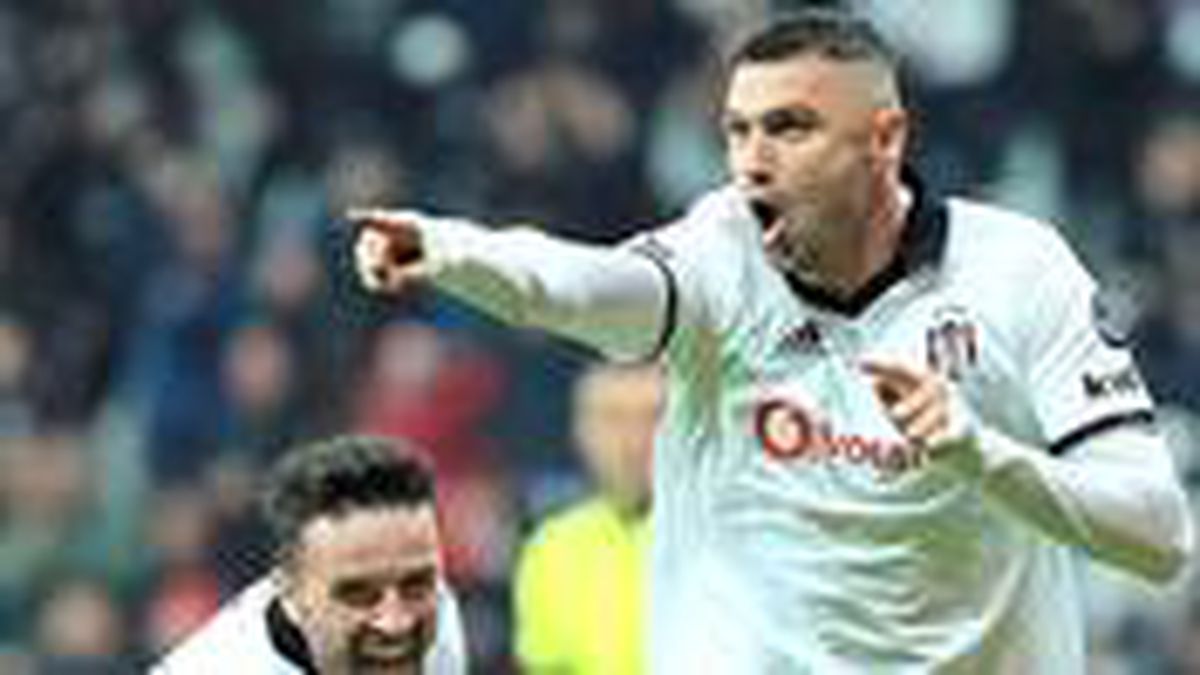 Lille'e gitmesi gündemde olan Burak Yılmaz, Beşiktaş'tan bonservisini talep etti