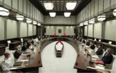 Milli Güvenlik Kurulu, Cumhurbaşkanı Recep Tayyip Erdoğan başkanlığında Beştepe'de toplandı. Milli Güvenlik Kurulu, Cumhurbaşkanı Recep Tayyip Erdoğan başkanlığında Beştepe'de toplandı.