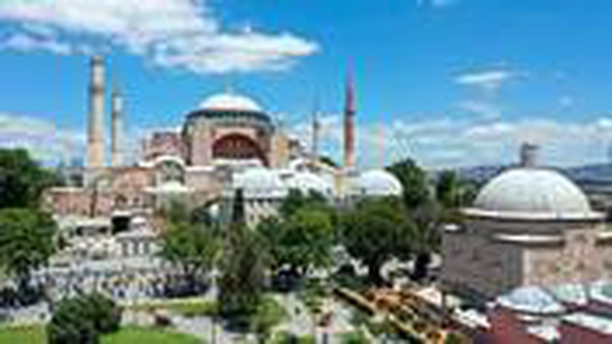 PTT, Ayasofya Camii'nin açılışına özel pul tedavüle sunacak