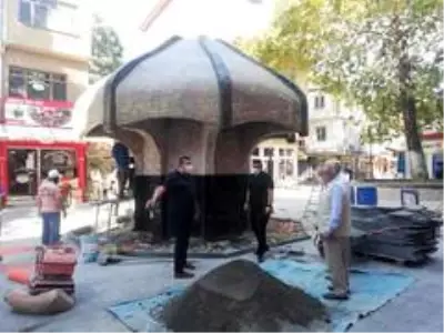 Tekin, 'Herkesin mutlu olacağı şehir kuruyoruz' Tekin, 'Herkesin mutlu olacağı şehir kuruyoruz'