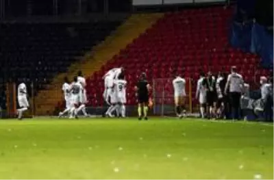 TFF 1. Lig Play-Off Yarı Final: Karagümrük: 1 Akhisarspor: 1 (İlk yarı) TFF 1. Lig Play-Off Yarı Final: Karagümrük: 1 Akhisarspor: 1 (İlk yarı)