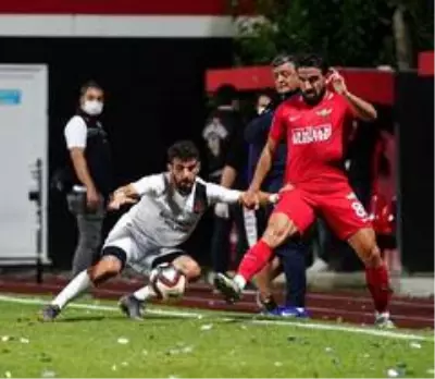 TFF 1. Lig Play-Off Yarı Final: Karagümrük: 1 Akhisarspor: 1 (İlk yarı) TFF 1. Lig Play-Off Yarı Final: Karagümrük: 1 Akhisarspor: 1 (İlk yarı)