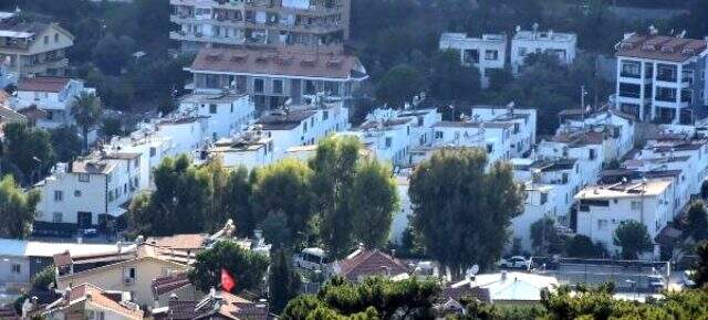 Yazlık villa kiraları aylık ev kirasından pahalı! Yazlık villaların günlük kirası 6 bin lirayı buldu