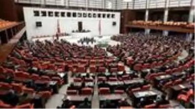 AK Parti ile muhalefet partileri arasında 'Z kuşağı' tartışması çıktı AK Parti ile muhalefet partileri arasında 'Z kuşağı' tartışması çıktı