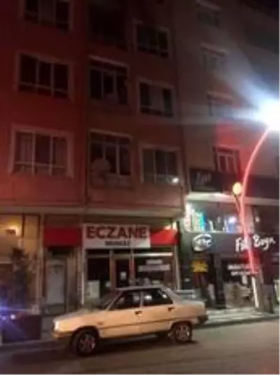 Son Dakika: Apartmanda korkutan yangın Son Dakika: Apartmanda korkutan yangın