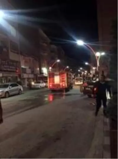 Son Dakika: Apartmanda korkutan yangın Son Dakika: Apartmanda korkutan yangın