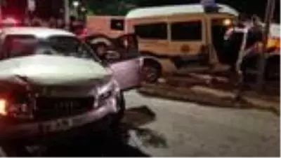 Başkent'te polis aracı kaza yaptı: 1 yaralı Başkent'te polis aracı kaza yaptı: 1 yaralı