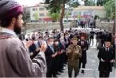 Erzurum Kongresi'nin 101'inci yıl dönümünde coşkulu kutlama Erzurum Kongresi'nin 101'inci yıl dönümünde coşkulu kutlama