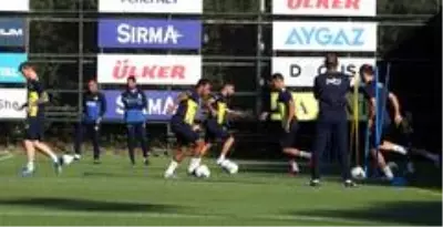 Fenerbahçe, Çaykur Rizespor maçı hazırlıklarını tamamladı Fenerbahçe, Çaykur Rizespor maçı hazırlıklarını tamamladı