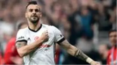 La Liga'nın yeni ekiplerinden Cadiz, eski Beşiktaşlı Alvaro Negredo'yu transfer etti La Liga'nın yeni ekiplerinden Cadiz, eski Beşiktaşlı Alvaro Negredo'yu transfer etti