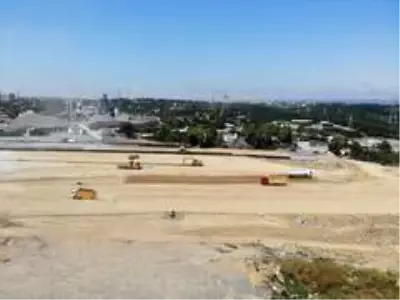 Dört araçlık tünelleriyle dünyada bir ilk olan Kuzey Marmara Otoyolu'na sona gelindi Dört araçlık tünelleriyle dünyada bir ilk olan Kuzey Marmara Otoyolu'na sona gelindi