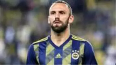 Son Dakika: Beşiktaş maçında kırmızı kart gören Fenerbahçeli Vedat Muriç, 2 maç ceza aldı Son Dakika: Beşiktaş maçında kırmızı kart gören Fenerbahçeli Vedat Muriç, 2 maç ceza aldı
