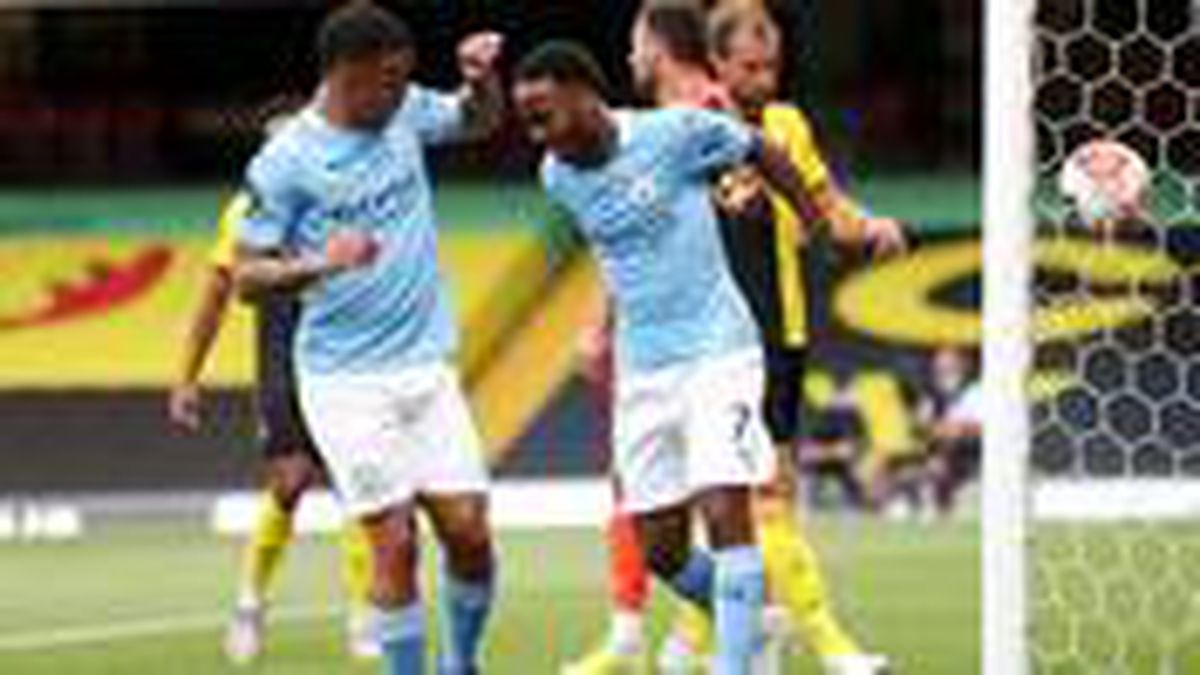 Süper Lig ekiplerinin forma sponsorluk gelirlerinin toplamı, Manchester City'nin göğüs sponsorluğu kadar