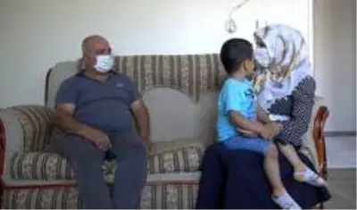 Talasemi hastası minik Bager, ilik nakli bekliyor Talasemi hastası minik Bager, ilik nakli bekliyor