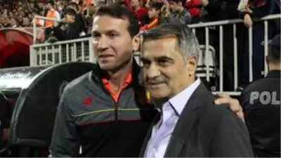 Trabzonspor'da teknik direktörlük için Bayram Bektaş da gündeme geldi Trabzonspor'da teknik direktörlük için Bayram Bektaş da gündeme geldi