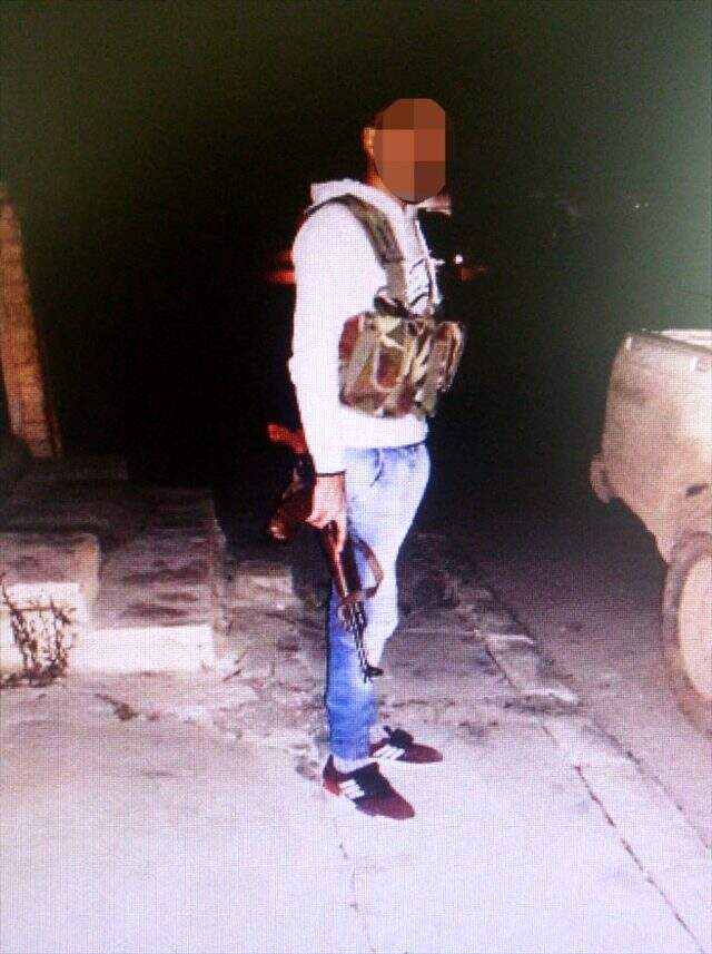 Türkiye'ye kaçak giren terörist, polisin dikkatinden kaçamadı
